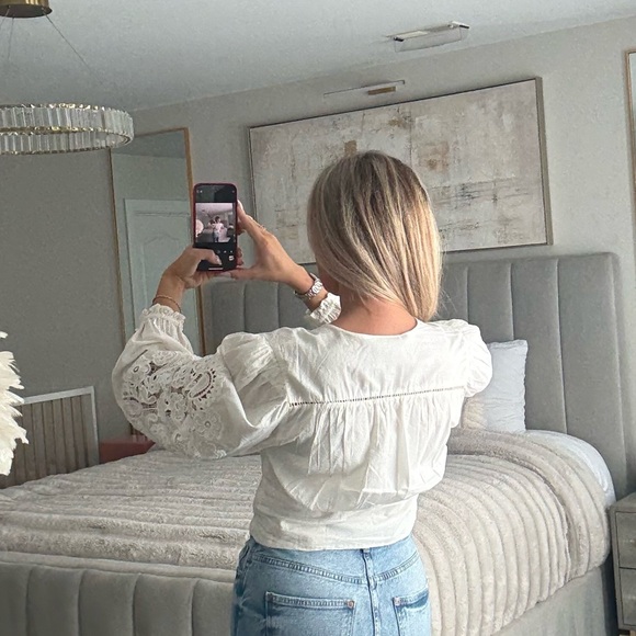 Farm Rio Blouse - Picture 6 of 9